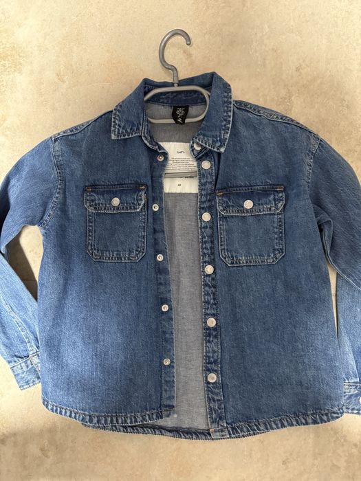 Рубашка ждинсовая на малтчика 7/8 лет