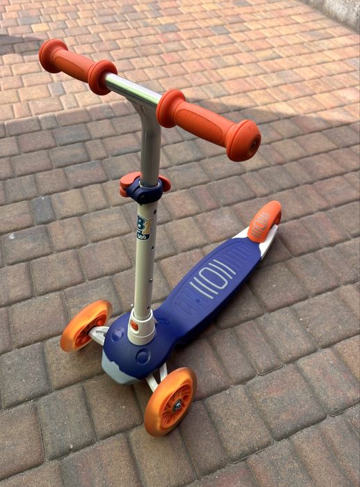 Hulajnoga trzykołowa dla dzieci Oxelo świecące koła