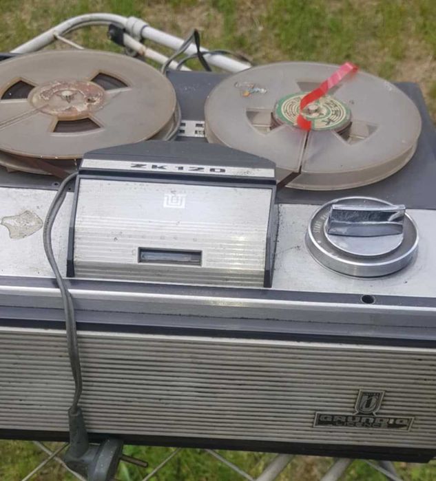 Magnetofon ZK 120 zabytkowy