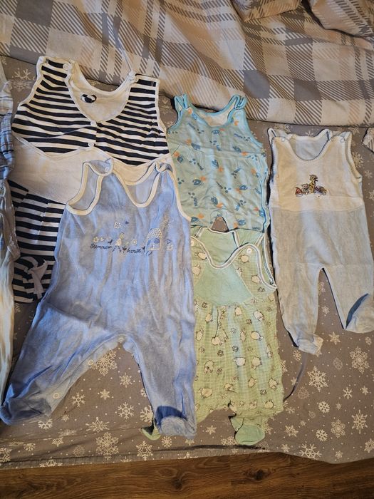 Śpioszki dla niemowląt