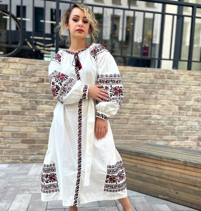 Вишита сукня/сукня вишиванка/вишите плаття