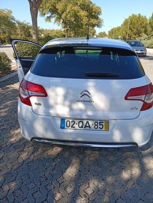 Citroën C4 e Hdi — photo 3