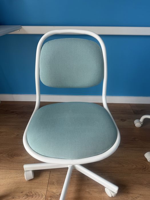 Krzeselko dla dziecka biurkowe ikea orfjall