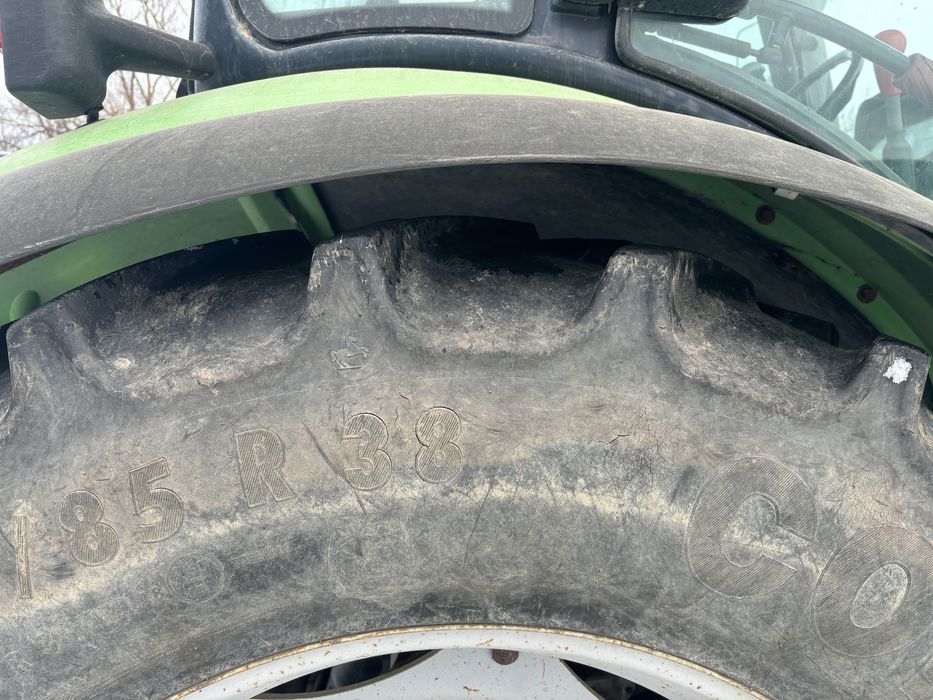 Deutuz fahr agrotron 85