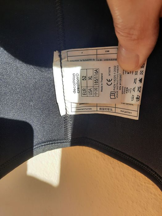 Fato de mergulho composto por duas peças de 5mm