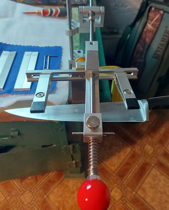 Комплект, точилка  , точильний станок для ножей.