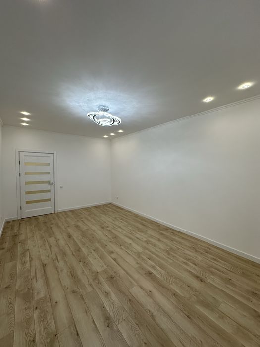 3-х кім вул. Національної Гвардії (МЖК) Паркове містечко