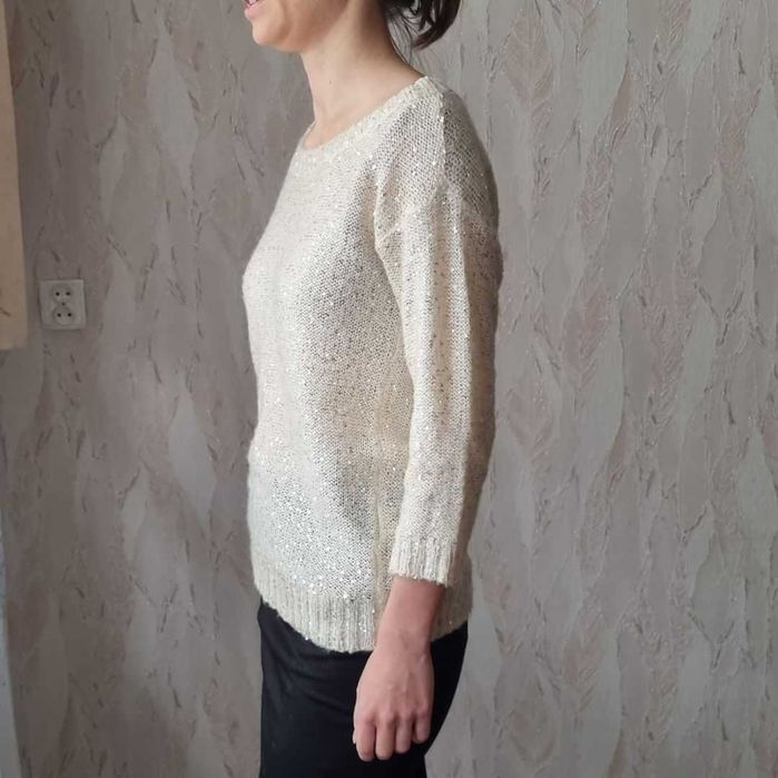 Kremowy sweter z cekinami Vero Moda r. S