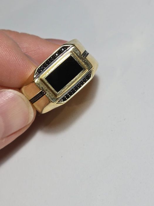 Золото 585. Перстень. Ювелірна прикраса