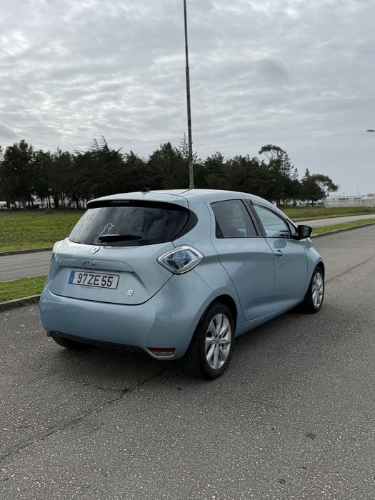 Renault Zoe - 2013 - COM BATERIA