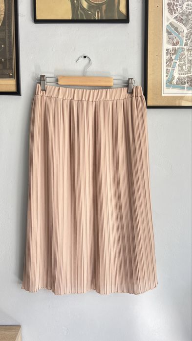 Спідниця zara пліссе бежева міді зі складками