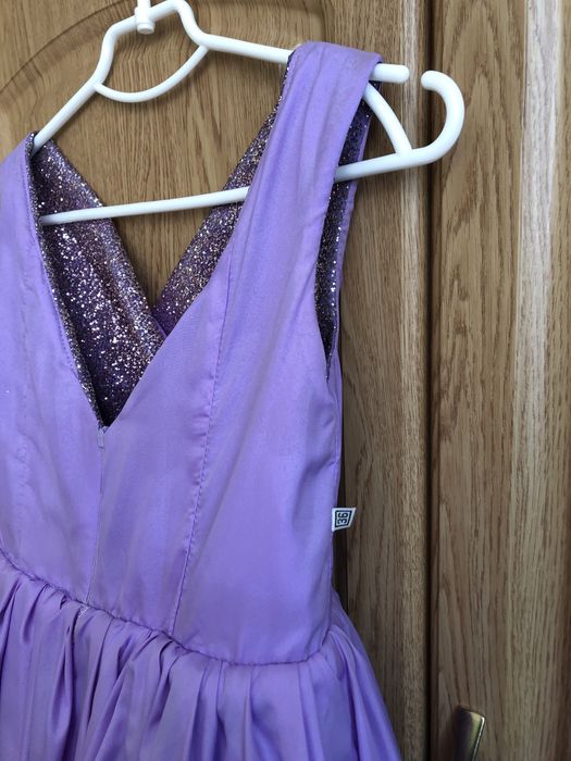 Підліткова нарядна сукня для дівчинки. Фіолетово- бузкова, 140 - 152