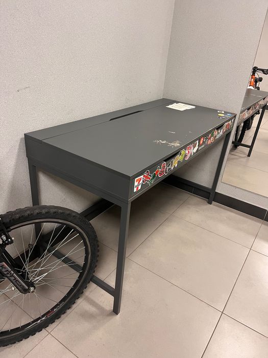 Biurko Ikea ALEX ok. 132 x 60