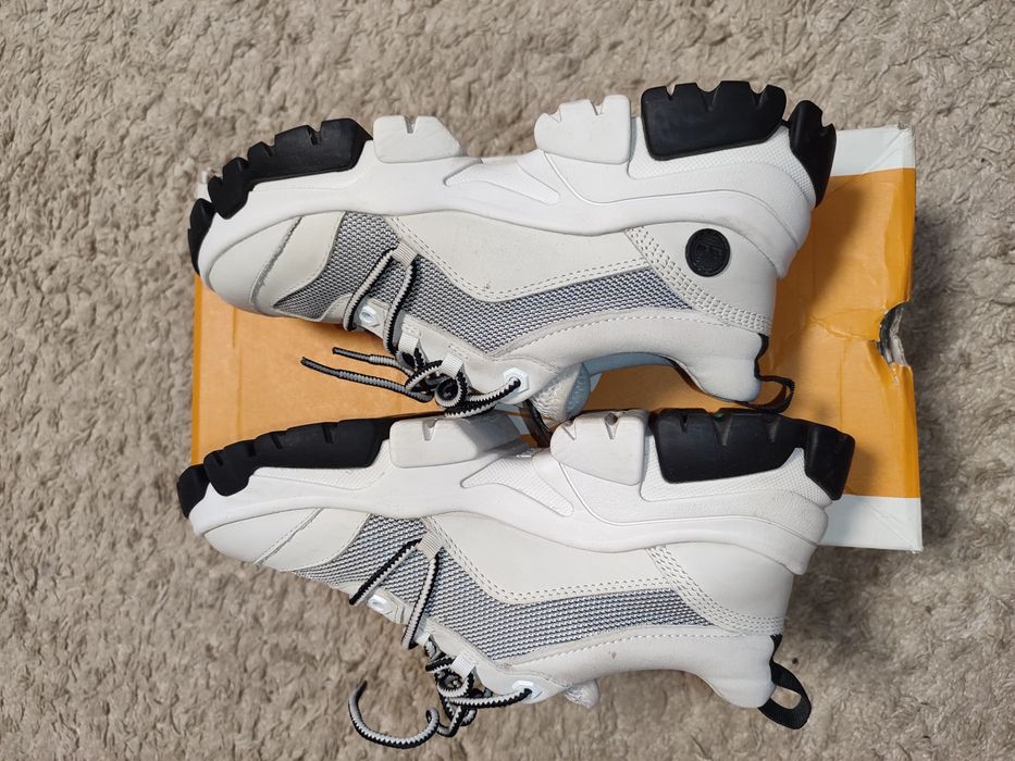 Кросівки жіночі Timberland 39р 25см