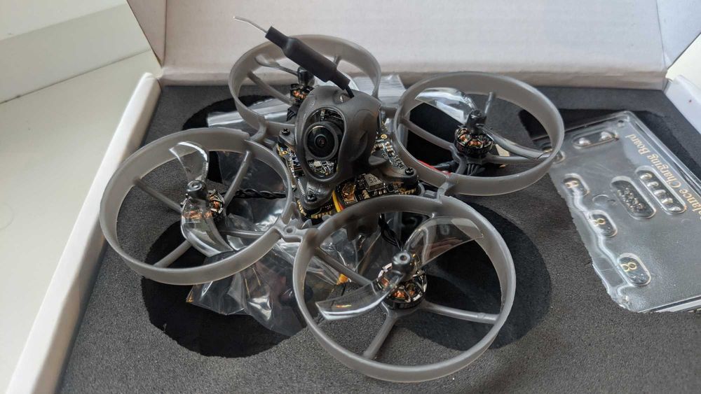 Happymodel Mobula 7 1s v2 2024 Caddx ANT 1200TVL