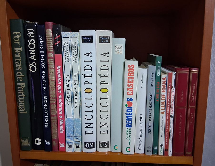 Livros antigos vários temas