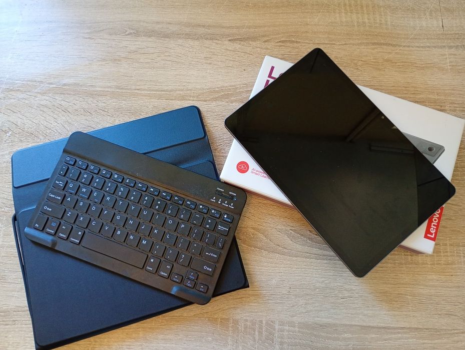 Lenovo Idea Tab TB336FU 8/128 GB + rysik+klawiatura+ etui+ pudełko