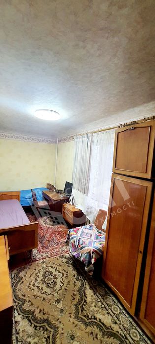 Продається 2-кімн, орієнтир 44 квартал