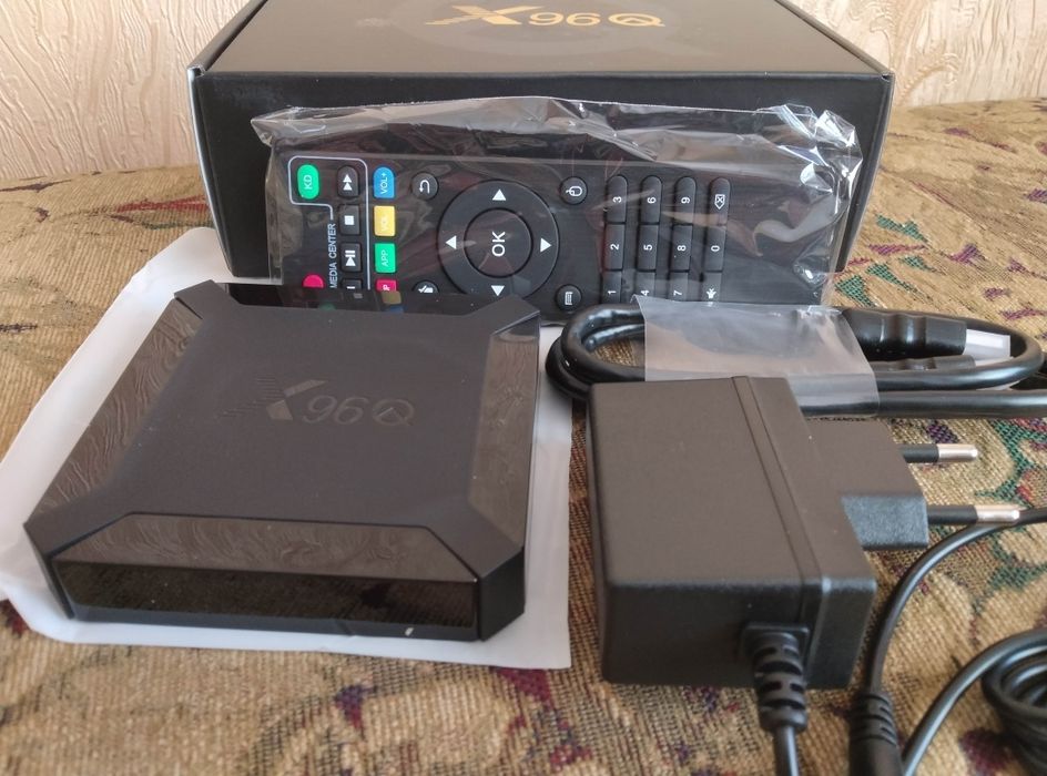 Смарт бокс приставка Smart box TV на будь-який смак