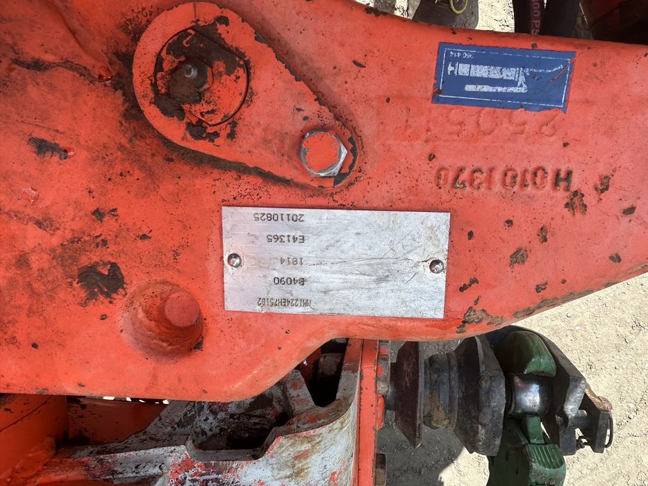 Plug obrotowy Kuhn Multi-Master 122, 5-skibowy (4+1).2012 rok