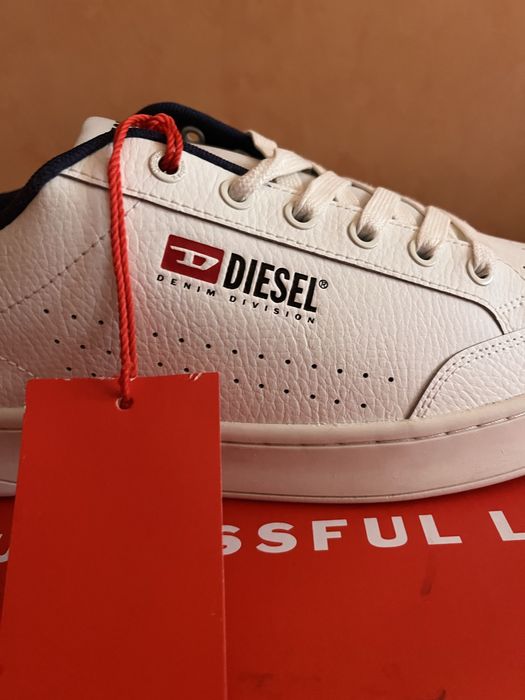 Wyprzedaż sneakersy męskie Diesel.