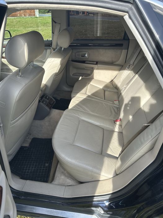 Audi A8 D2