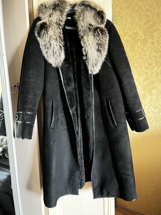 Продам дубльонку. В ідеальному стані. Дуже легенька але дуже петла.