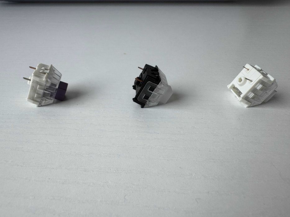 Teclado Mecânico Massdrop CTRL + Switches de Oferta