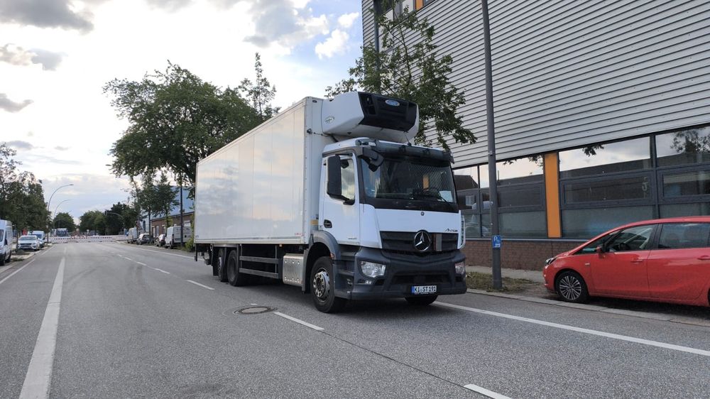 Mercedes-Benz