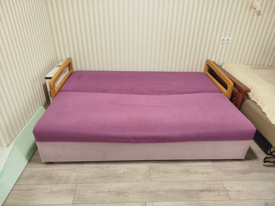 Продам диван-книжка б/в