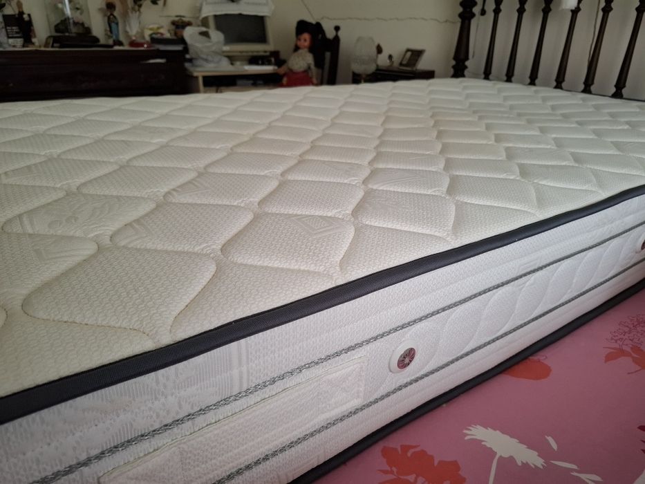 Colchão de cama de solteiro
