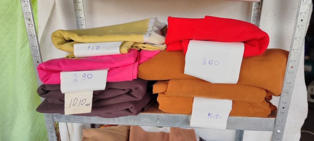 Продам ткань пальтовую от 30 грн. М.