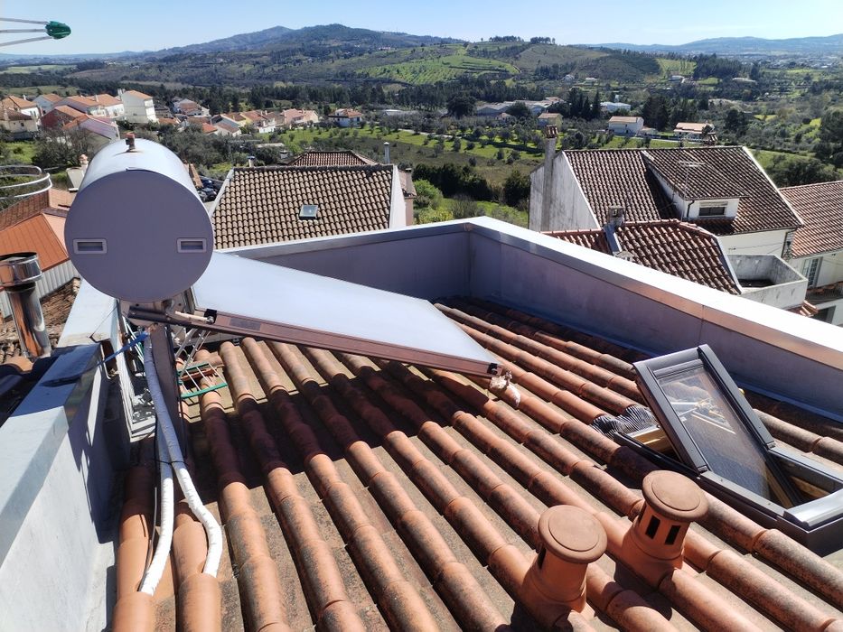 Moradia T2+1 semi-nova