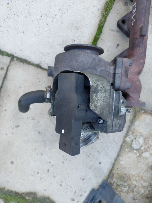 turbo turbina turbosprężarka bmw m47 2.0d 163 122 mitsubishi e87 e90