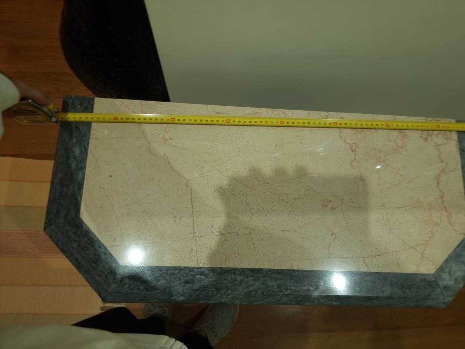 Mesa de apoio + Espelho - Pedra Mármore - Hall de entrada