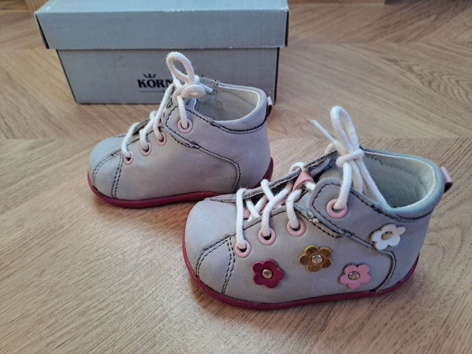 Buty rozm 17 dla dziewczynki kronecki