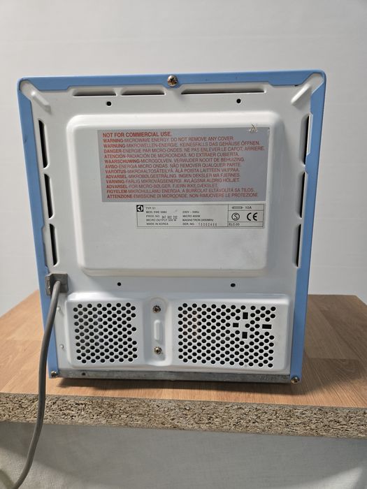Micro ondas pequena dimensão Electrolux