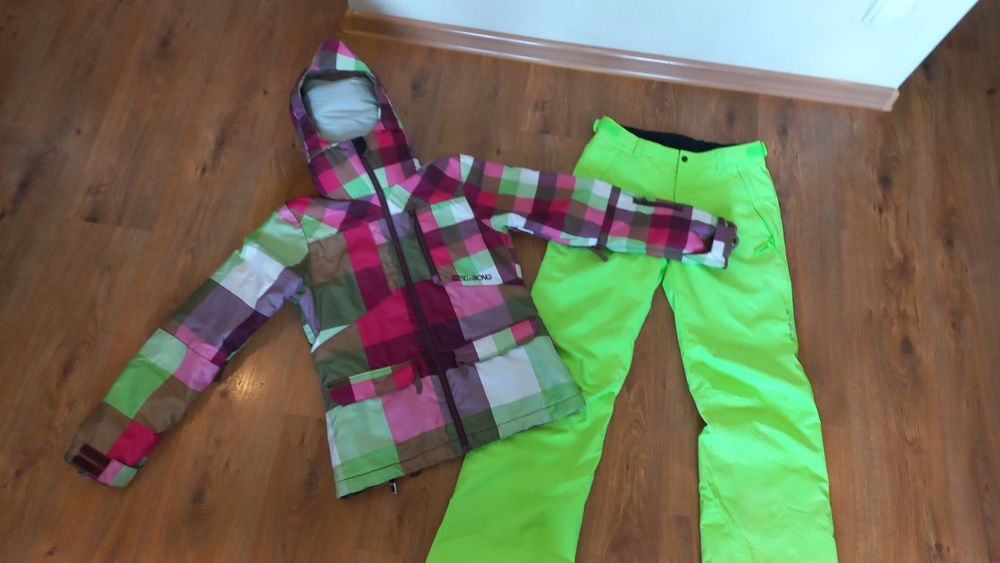 Лыжный костюм  S ,36р,Billabong/O'Neil 10K