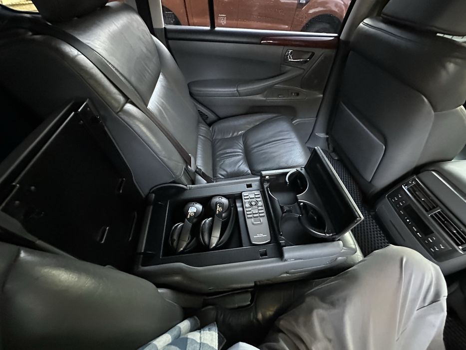 LEXUS LX570 2008