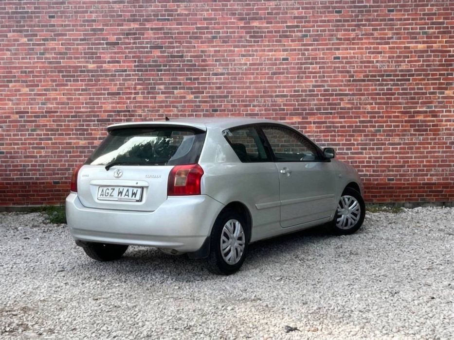 Toyota Corolla 1.6LPG>>superstan>>nowyrozrząd>>zadbanan>>zamiana