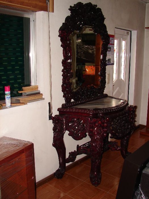 mobiliario antigo em madeira maçiça de pau rosa