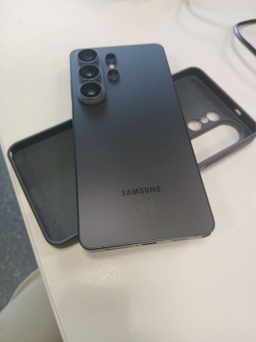 Samsung galaxy S26 Ultra 512gb.