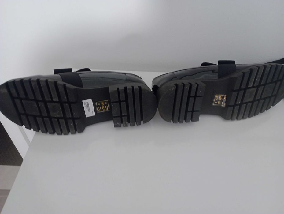 Sapatos senhora Aldo.