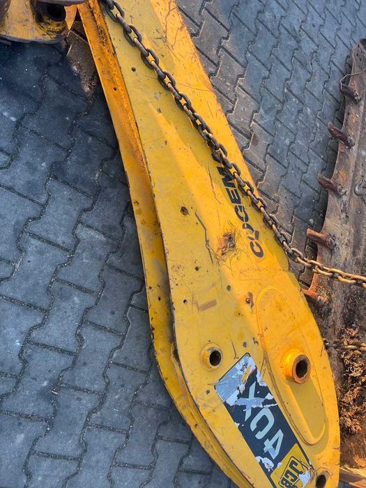 Tylne ramie kopiące do JCB 4CX