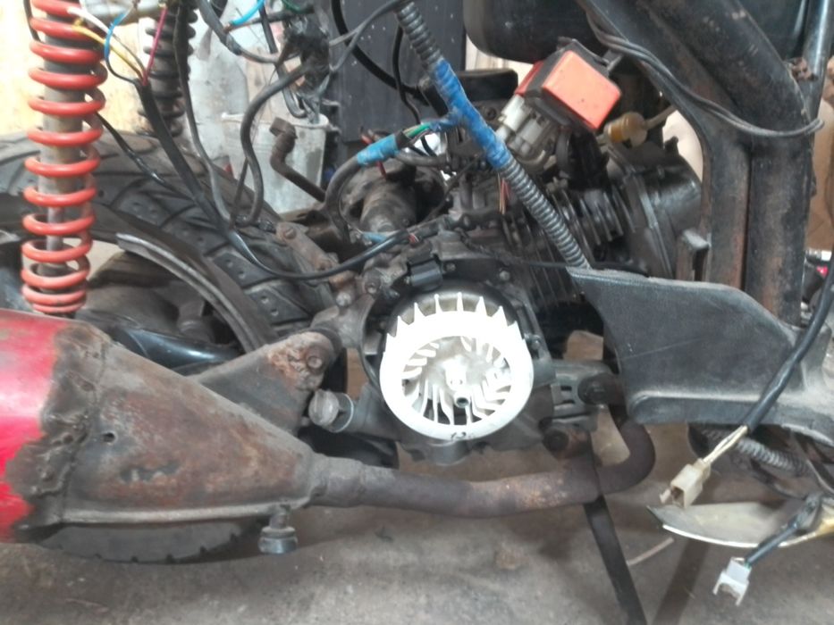 Продам мото під відновлення