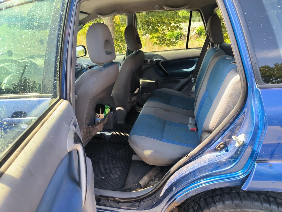 Toyota RAV4, 2002, 2.0 D4D