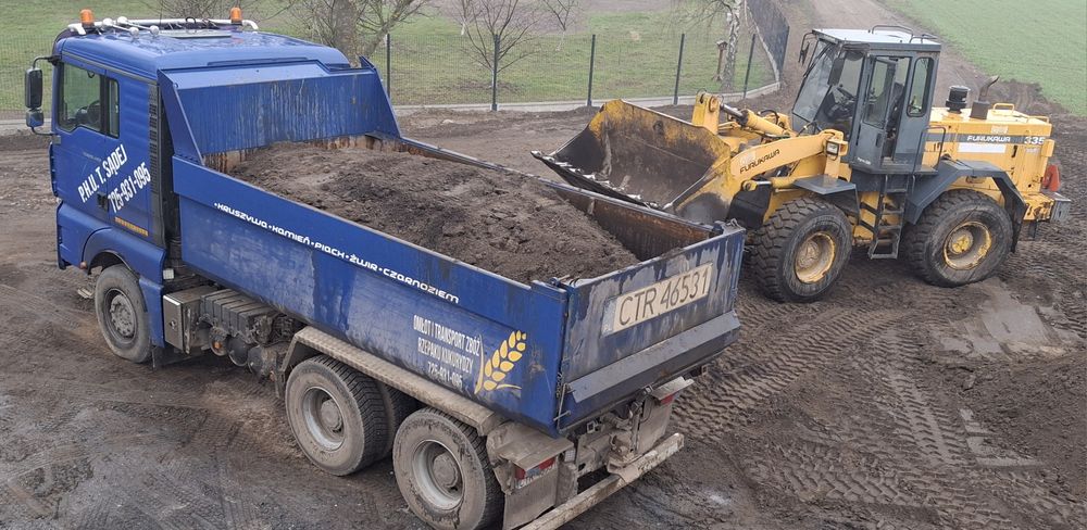 Czarnoziem torf ziemia ogrodowa przesiewana