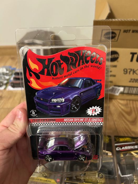 Hot wheels RLC Skyline Purple GT-R R34 (BNR34) + spinka + naszywka
