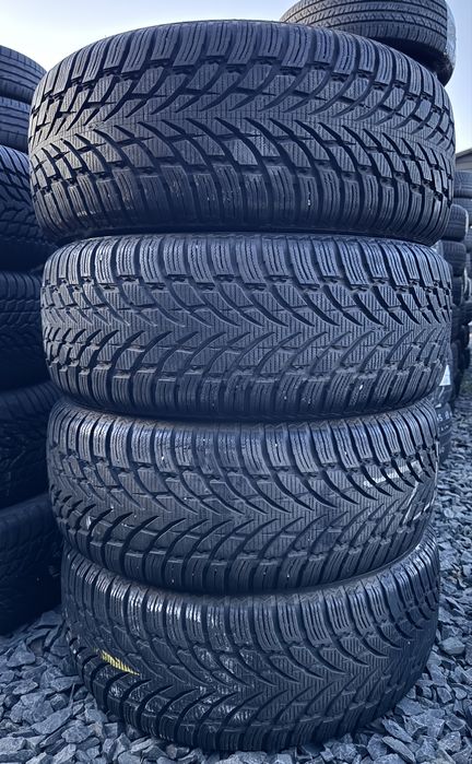 Шини 235 55 R18 Nokian, Зима, як нові