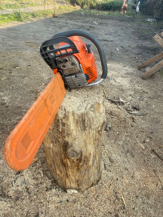 Бензопила husqvarna  137